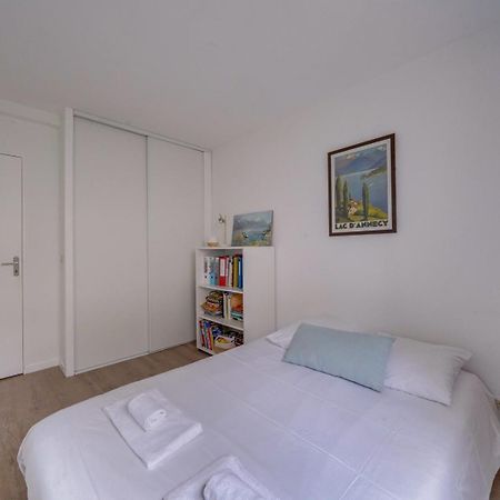 Pleasant Flat In Bordeaux With Terrace And Parking Lejlighed Eksteriør billede