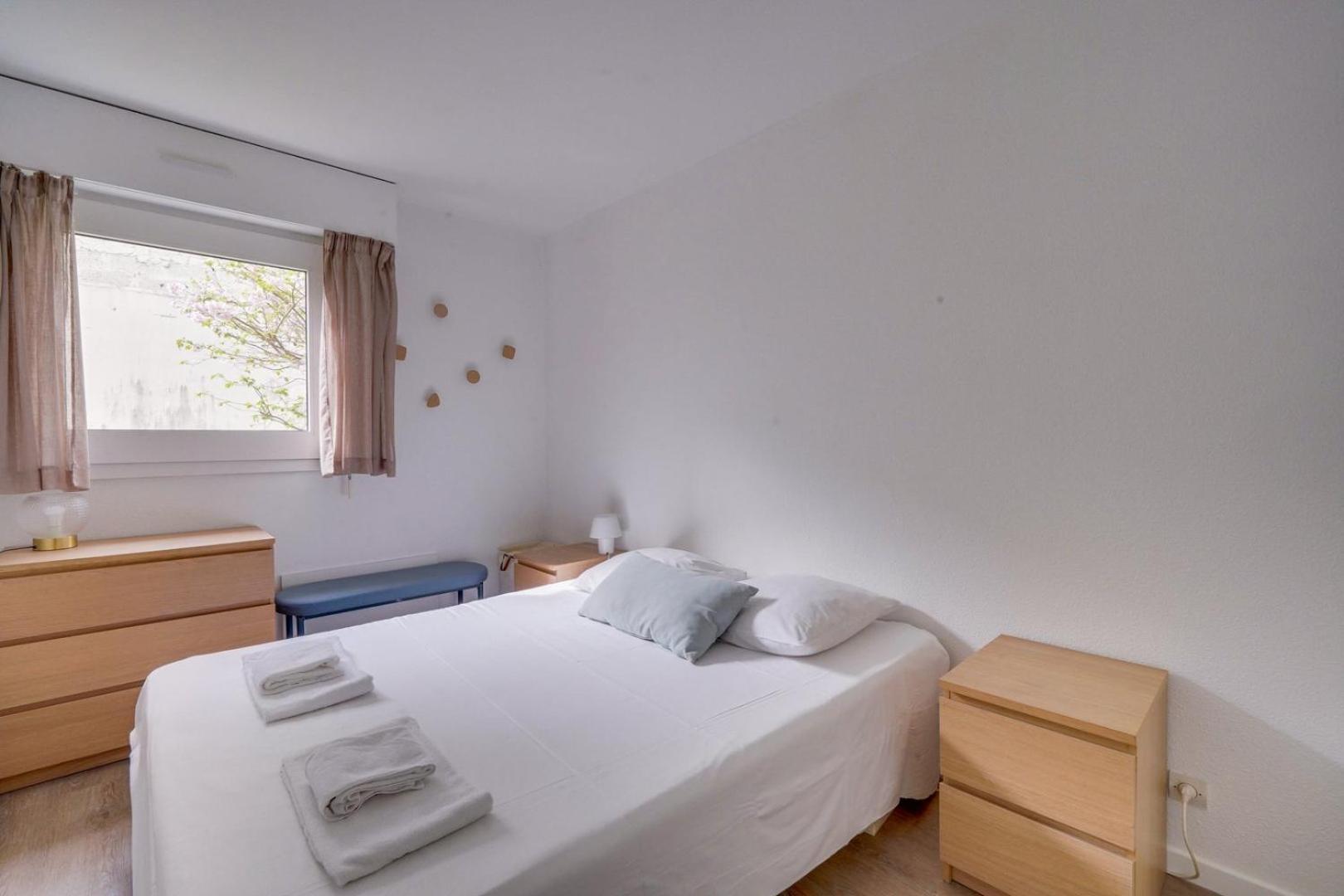 Pleasant Flat In Bordeaux With Terrace And Parking Lejlighed Eksteriør billede