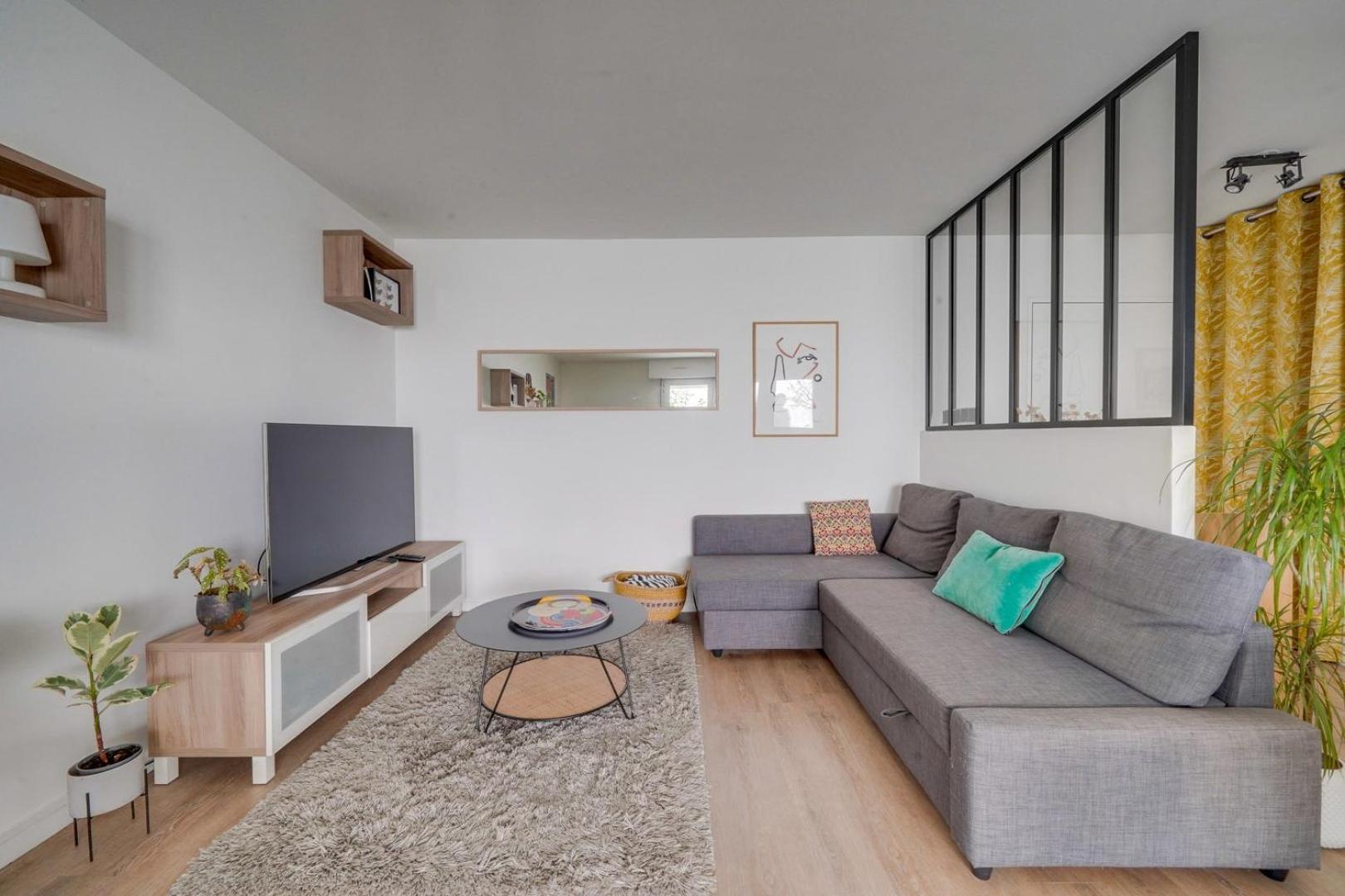 Pleasant Flat In Bordeaux With Terrace And Parking Lejlighed Eksteriør billede
