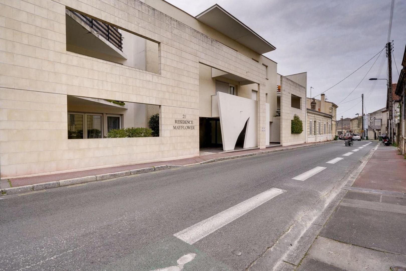 Pleasant Flat In Bordeaux With Terrace And Parking Lejlighed Eksteriør billede